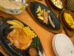 -萨莉亚意式餐厅(新洲家乐福店)