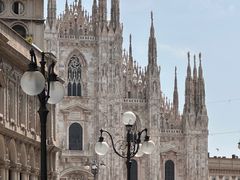 -文艺复兴百货(米兰大教堂广场店)