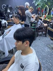 -藤野造型专业烫染接发