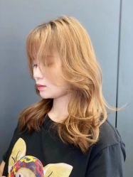 -藤野造型烫染·漂发