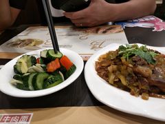 -康师傅私房牛肉面(马泉营奥莱店)