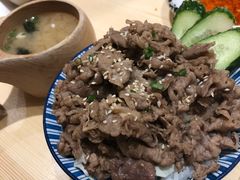 超级牛肉丼-小句号·精致料理(江南环球港店)