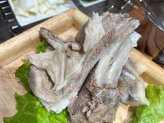 -一群羊手扒肉·火锅·早茶(远东公寓店)