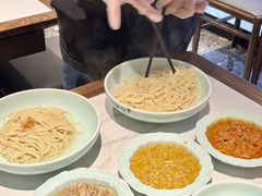 -裕兴记•蟹黄面馆(人民广场店)