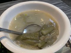 -姐妹临高乳猪店(海垦路店)