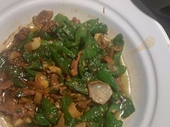 -佬麻雀·剁椒鱼头(京基KK One店)