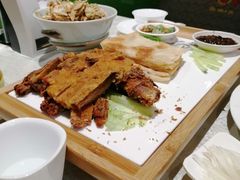 -大碗居·烤鸭·鱼头泡饼(天坛东门店)
