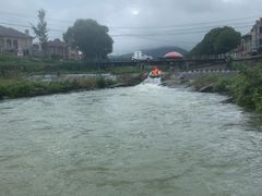 -仙山谷激浪漂流