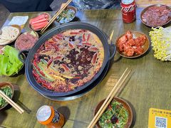 -黄潇洒老火锅(九眼桥宏济巷店)
