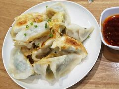 -三好食堂(煎饺·馄饨·肉饼米线·盛世广场店)