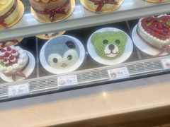 -花花卷卷·鲜食蛋糕(静安久光百货店)