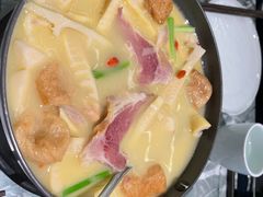 -披云云小馆·味道江湖(姚家园万象汇店)