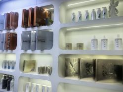 -H·Y HAIR SALON烫发·染发·造型
