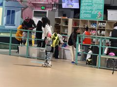 -极限PLAY运动娱乐新世界·团建派对潮玩休闲馆·室内蹦极高空游乐园