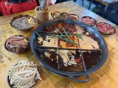 -正南齊北重庆老火锅(光华村直营店)
