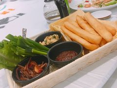 石磨煎饼-老船夫婚宴婚庆会馆(延吉路店)