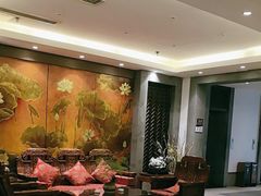 -梅花香里大酒店(郁金香路店)