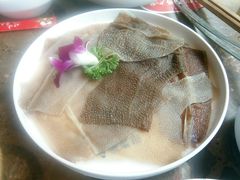 精品鲜毛肚-小龙坎火锅(春熙太古里店)