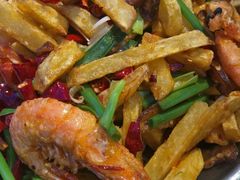 -小鱼儿海鲜港(新村十区店)