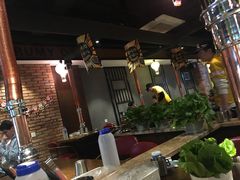 大堂-·缸桶屋·韩式牛肋条自助烤肉(西湖D11店)