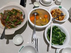 -绿草地·湘菜(7mall店)