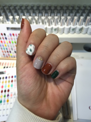 -Seven Nail七姑娘の美甲店