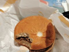 -麦当劳(得来速车道点餐 五里墩店)