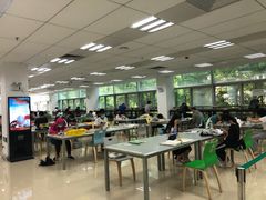 -宝安区图书馆(石岩街道分馆)