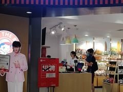 门面-良品铺子(白云新世界店)