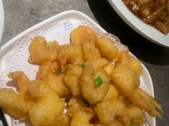 软炸虾仁-闫府私房菜·百年鲁菜(恒隆店)