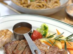 -动动咖啡清真西餐厅