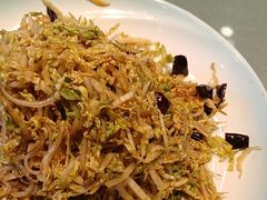 -老码头黑皮肘子锅包肉(赣水路店)