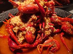 经典蒜香龙虾-红盔甲·小龙虾(天钥桥店)