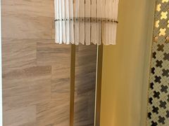-浅深(世茂滨江精品店)