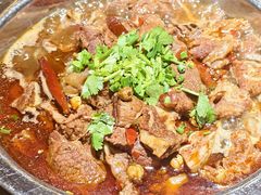 -大众跷脚牛肉馆·非遗传承单位(峨眉山店)