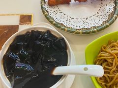 -爽爽王牌甜品(河背村店)