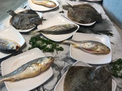 -蓝珊甄选海鲜自助·火锅大排档(近阿那亚店)
