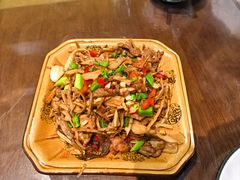 -朗妈私房菜(婺女州店)