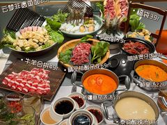 -红鼎豆捞·非遗鲍皇汤火锅(宝丰路店)