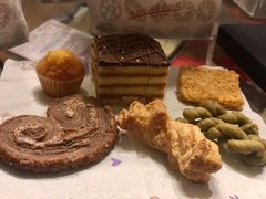 巧克力蝴蝶酥-上海哈尔滨食品厂(淮海中路店)