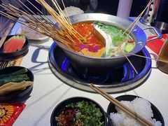 -钢管厂五区小郡肝串串香(滨江店)