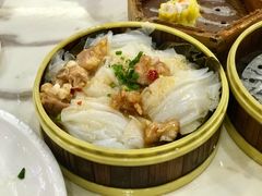 排骨蒸陈村粉-港美茗点名菜(万江店)