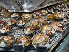 -胖东来生活广场(健康路店)