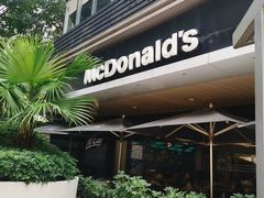 门面-麦当劳(宜安广场店)