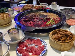 -卤校长老火锅(杨家坪直营店)