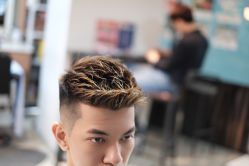 -CUTMAN男士理发