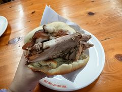 -京东一绝西海子西园烧饼夹肉