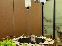 -闫府私房菜·百年鲁菜(恒隆店)