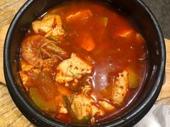 海鲜嫩豆腐汤-姜虎东白丁烤肉(苏州中心店)