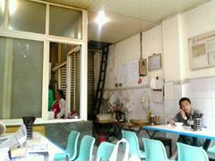 大堂-新繁牛肉豆花(都江堰店)